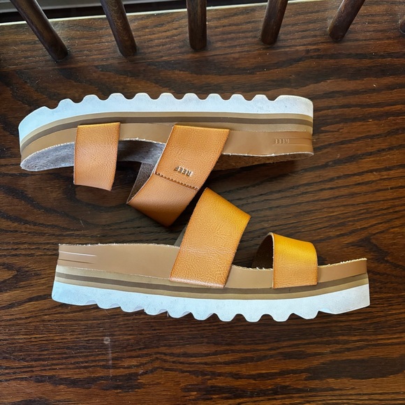 Reef Women's Cushion Vista Hi Platform Sandal Size 8 - Picture 8 of 10